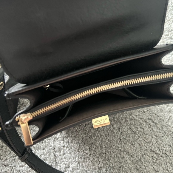 Matt & Nat Petra Vegan Crossbody Bag - Vintage - Picture 8 of 9